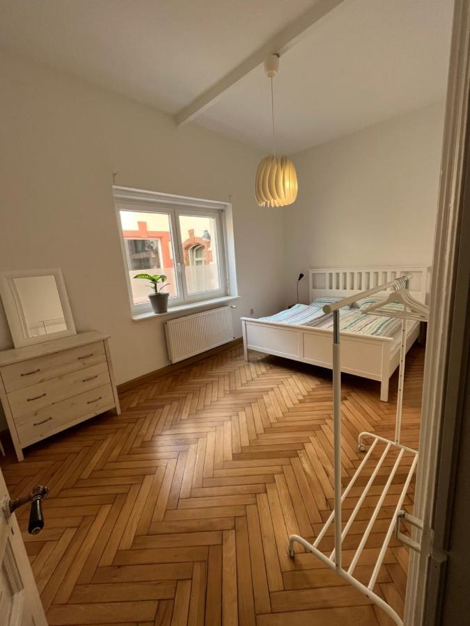 Haus Mittendrin Neustadt an der Weinstraße Esterno foto